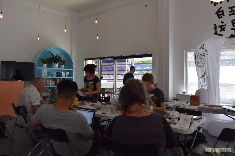 xenoblood Xenzine workshop at ace open with sister gallery